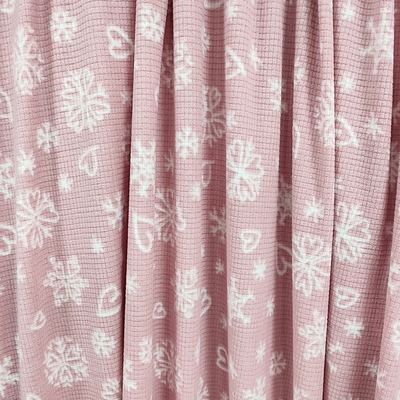 নরম Jacquard প্রিন্টেড গোলাপী মাইক্রো পোলার ফ্যাব্রিক 160gsm